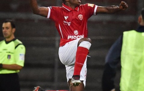 bbin平台-切沃主场击败佩斯卡拉，提升在意乙的排名的简单介绍